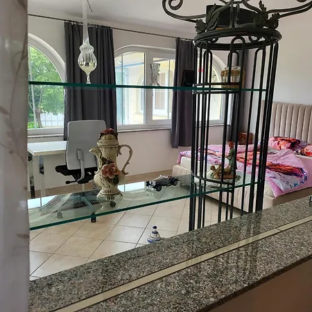 Villa Royal *
